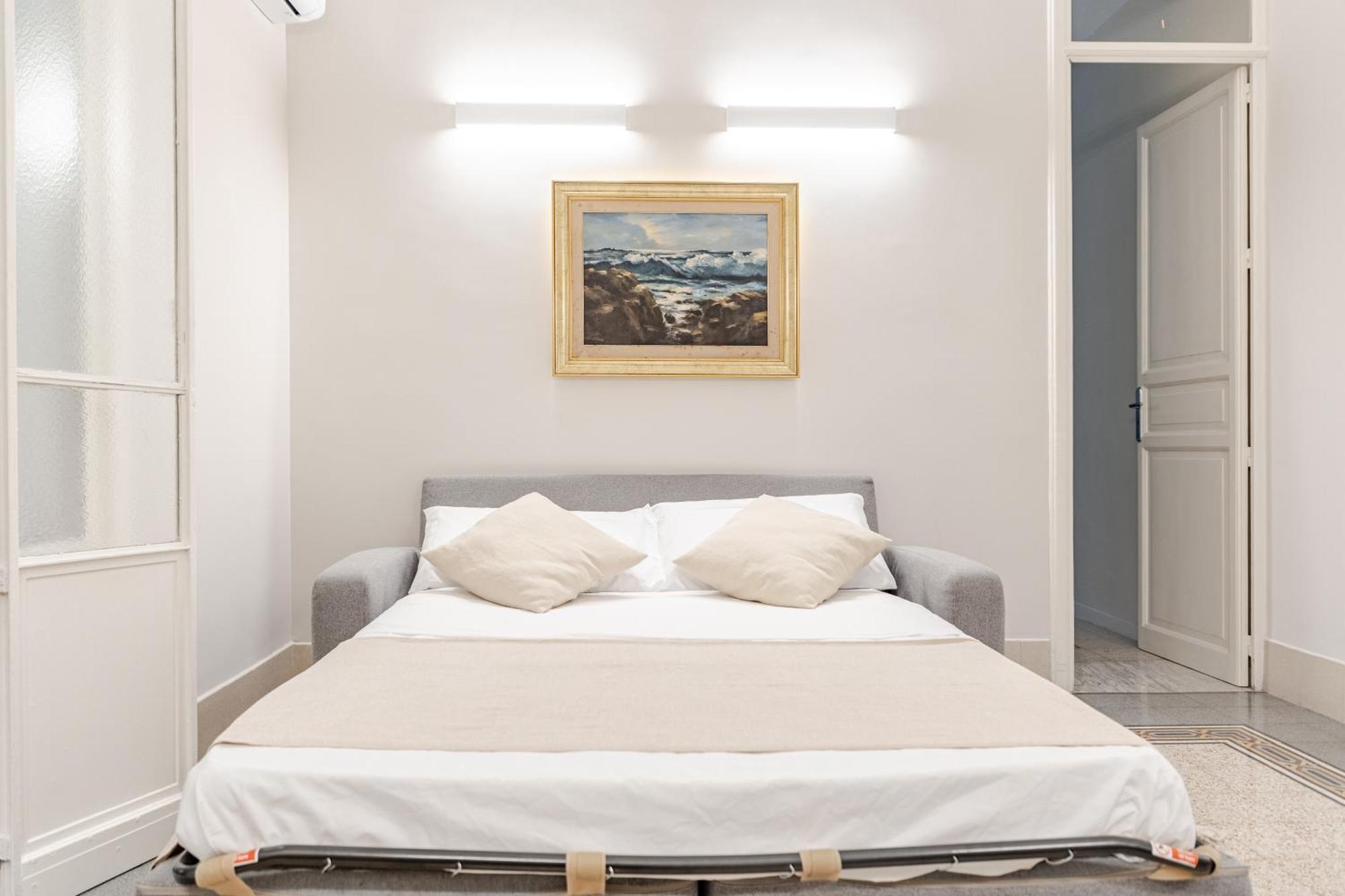 Zahir Apartment *